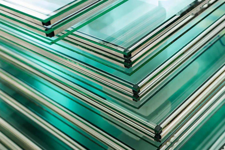 什么是光伏壓延玻璃,壓延玻璃出現(xiàn)線道的原因