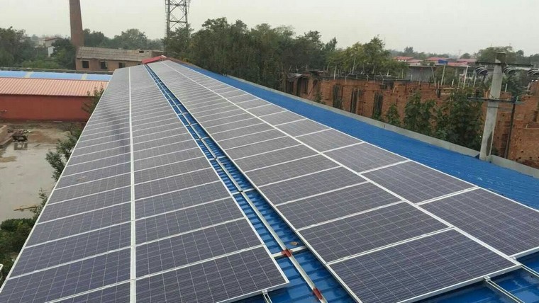 持續(xù)高溫天,為何反而對(duì)光伏發(fā)電不利 持續(xù)高溫天,為何反而對(duì)光伏發(fā)電不利